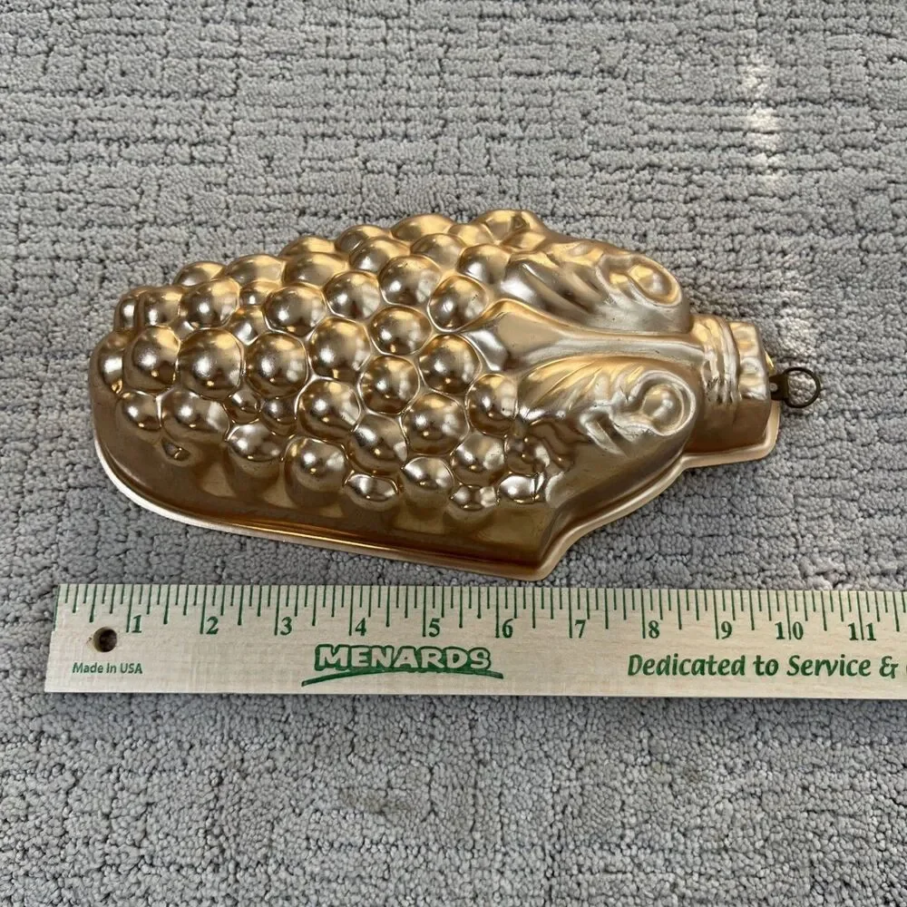 COPPER colored GRAPES MOLD 10